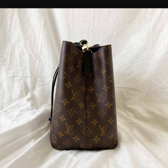 Louie vuitton monogram canvas MM Noe bag - Picture 6 of 6